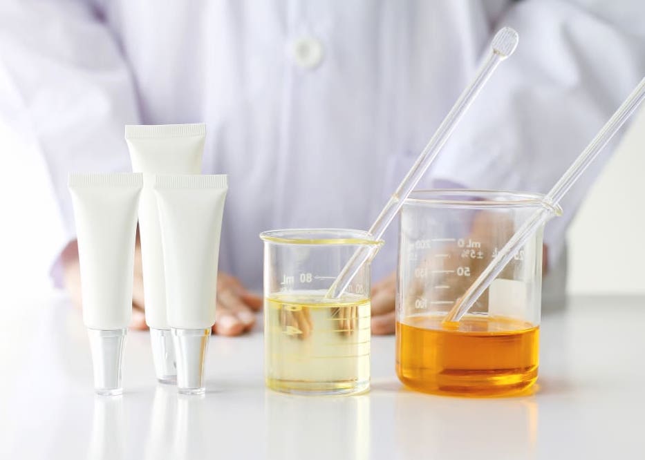 Vue du laboratoire ou de produits en cours de formulation